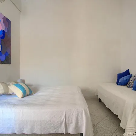 Nyaraló Casa A 2 Passi Dal Mare Con Patio Privato Imperia