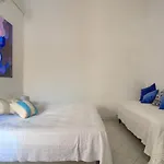 Nyaraló Casa A 2 Passi Dal Mare Con Patio Privato Imperia