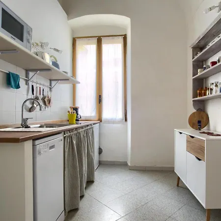 Casa A 2 Passi Dal Mare Con Patio Privato 펜션