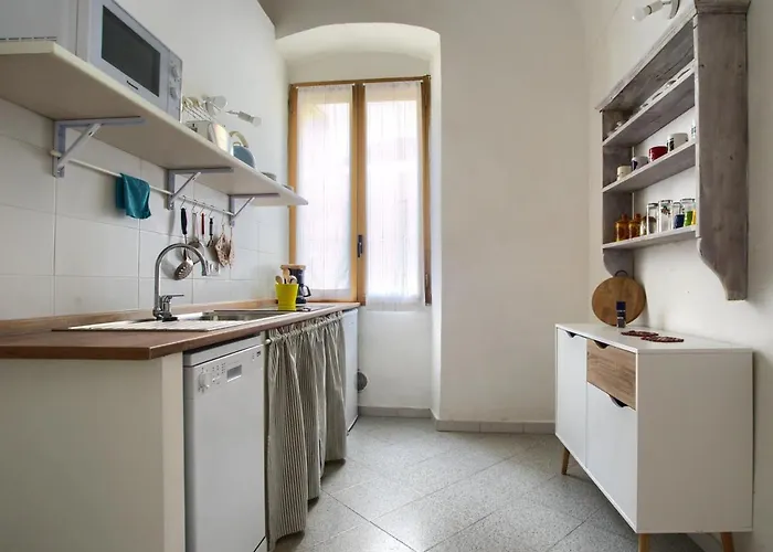 Casa A 2 Passi Dal Mare Con Patio Privato Semesterbostad